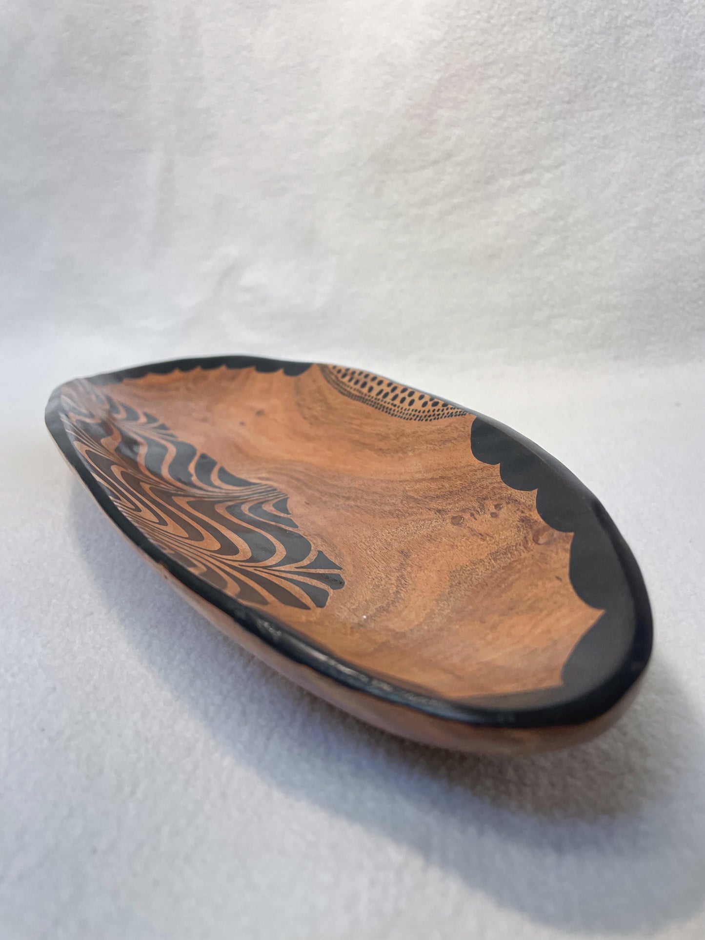Ensemble de bols africains en bois faits à la main - 5 designs uniques aux motifs vivement peints