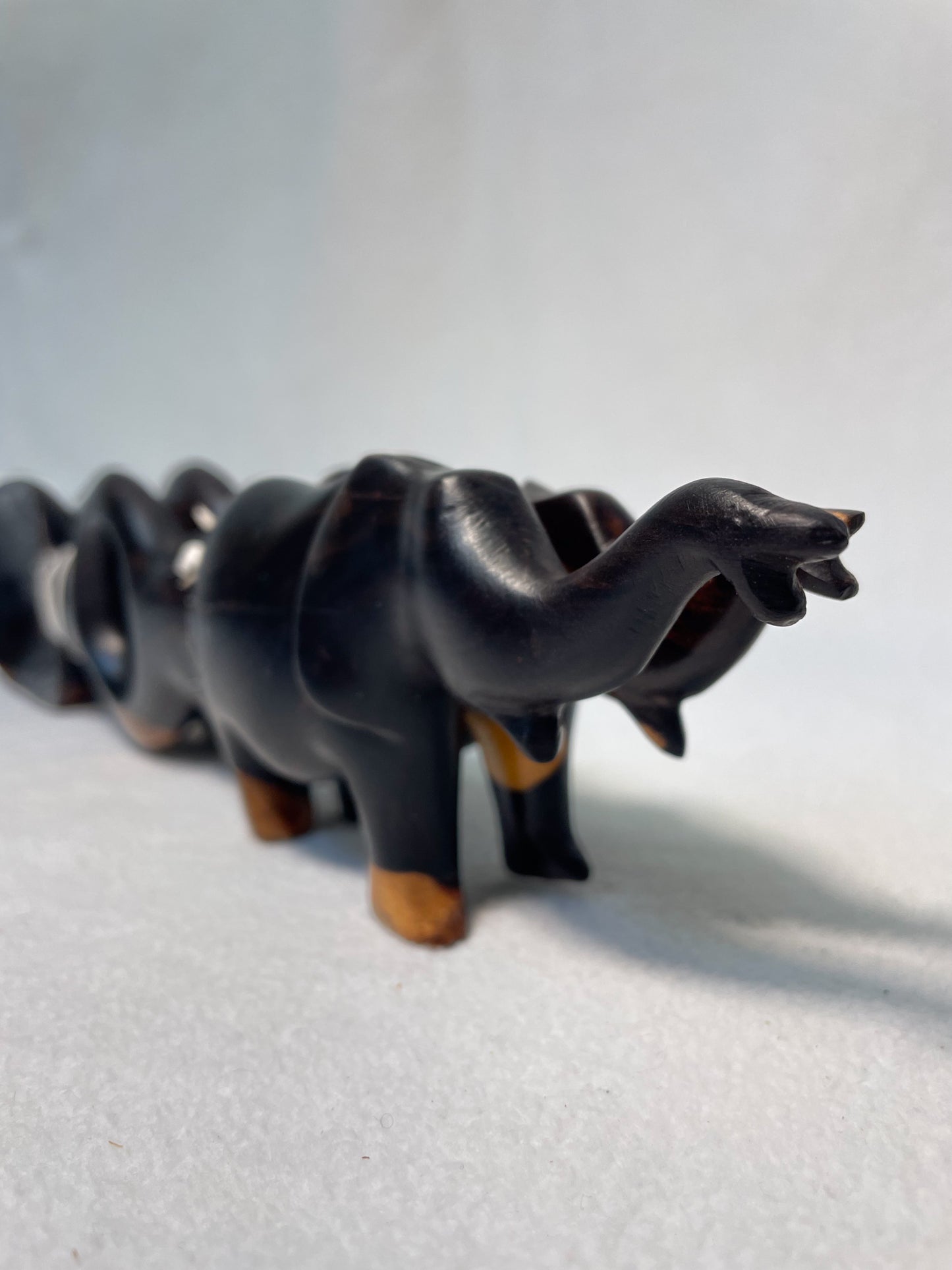 Ensemble de bols africains en bois faits à la main - 5 designs uniques aux motifs vivement peints
